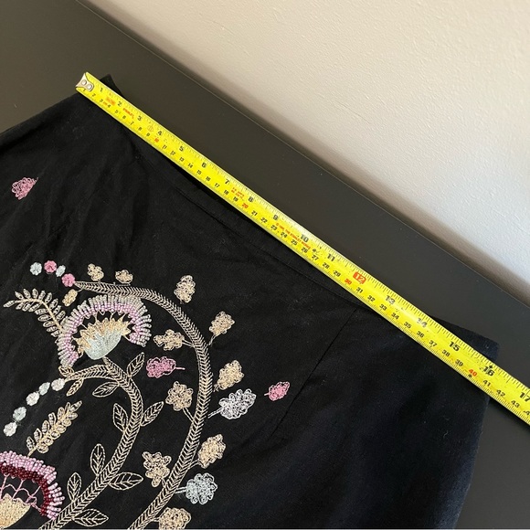 Richard Malcolm Art to Wear Folk Art Embroidered Beaded Linen Blend Skirt - Picture 10 of 12